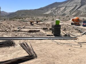 آغاز عملیات احداث مخزن آب روستای زنهی بندرعباس