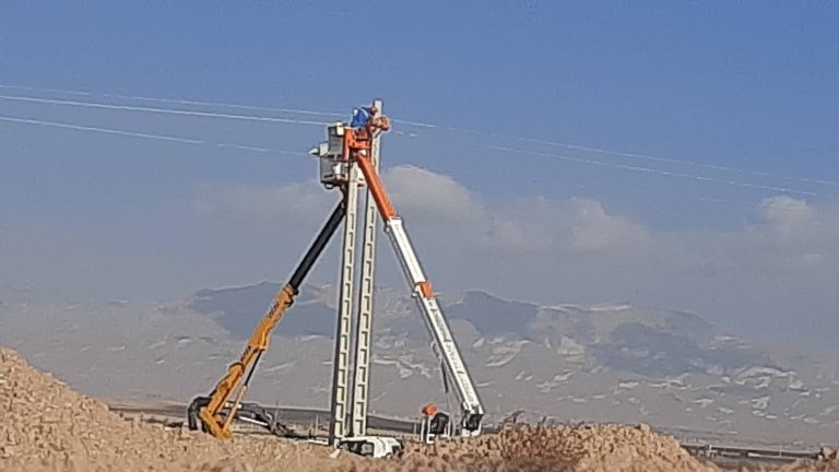 75 پروژه برق رسانی با صرف 220 میلیارد ریال اعتبار اجرا شد