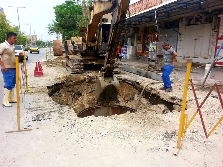 شبکه گذاری طرح فاضلاب در مناطق جنوبی شهر بوشهر