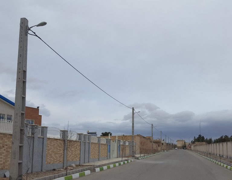 عملیات اصلاح و بهینه سازی ۱۹ هزار متر شبکه توزیع برق در شهرستان مهدیشهر