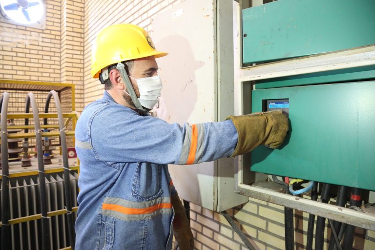 قطع برق دستگاه های اجرایی پر مصرف در استان سمنان