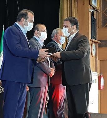 شرکت توزیع برق شیراز عنوان برتر جشنواره شهید رجایی را کسب کرد.