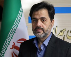 آماده‌باش کامل اکیپ‌های برق همدان در برابر طوفان