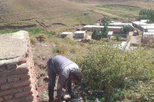 تعمیر شیر فشارشکن خط انتقال روستای میرعمر خوی
