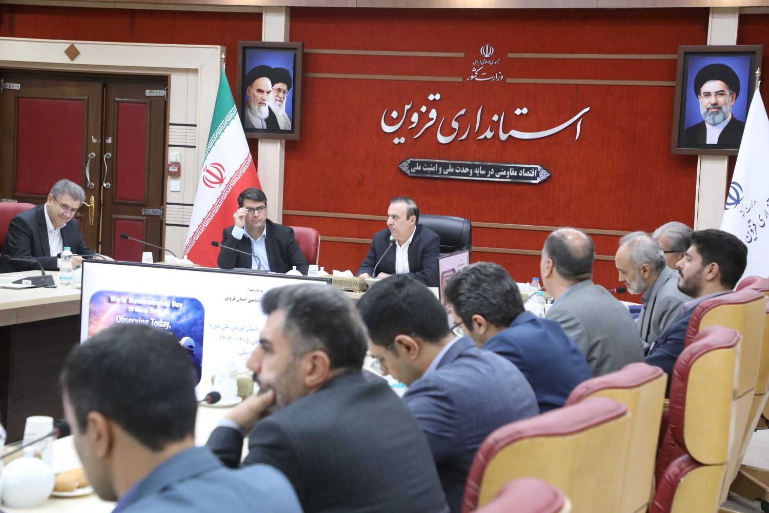 در جلسه سازگاری با کم آبی بر تسریع عملیات اجرایی طرح آبرسانی از سد طالقان به استان قزوین تأکید شد