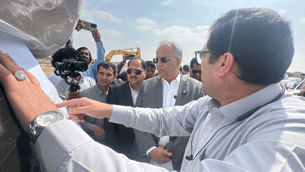 اجرای ۵۹۷ کیلومتر شبکه در طرح آبرسانی به ۵۷ روستای چابهار