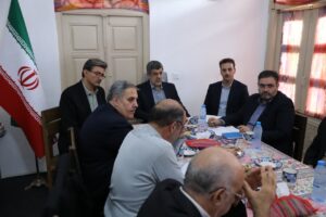 کمربند سبز یزد و طرح های انتقال آب در کانون بررسی کارگروه آب استان یزد