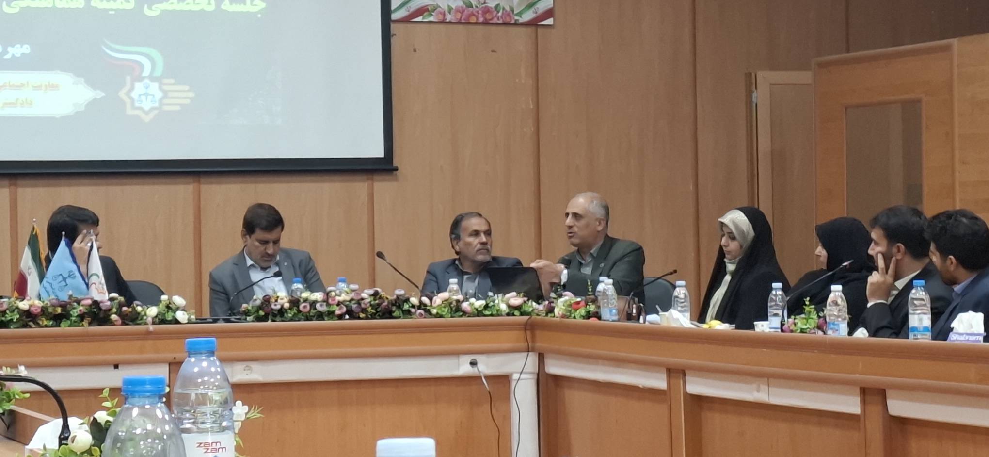 تأکید مدیرعامل شرکت توزیع نیروی برق جنوب استان کرمان بر انسداد چرخه سرقت تجهیزات شبکه برق