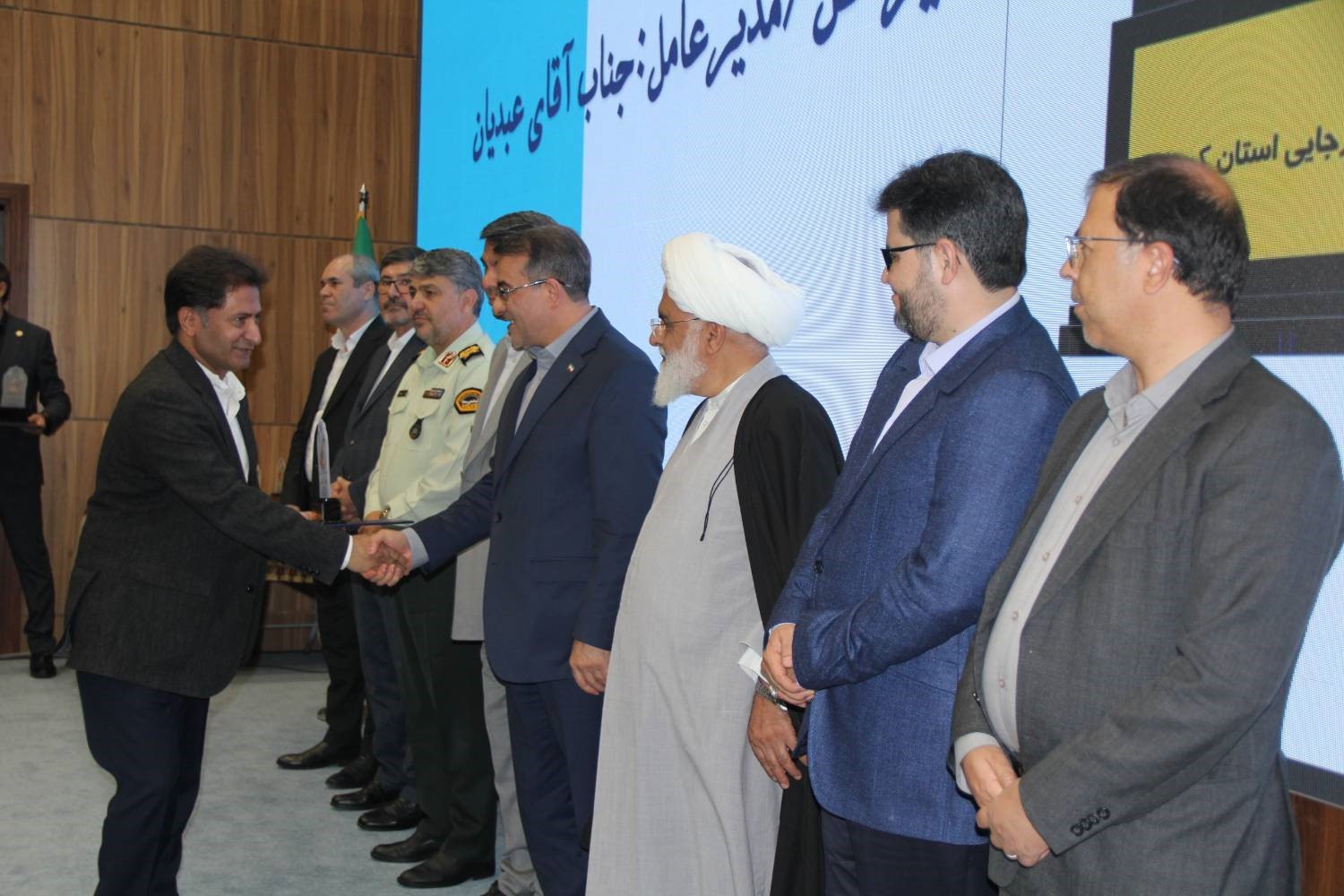 تجلیل از مدیرعامل شرکت توزیع برق شمال استان کرمان در بیست‌وهشتمین جشنواره شهید رجایی