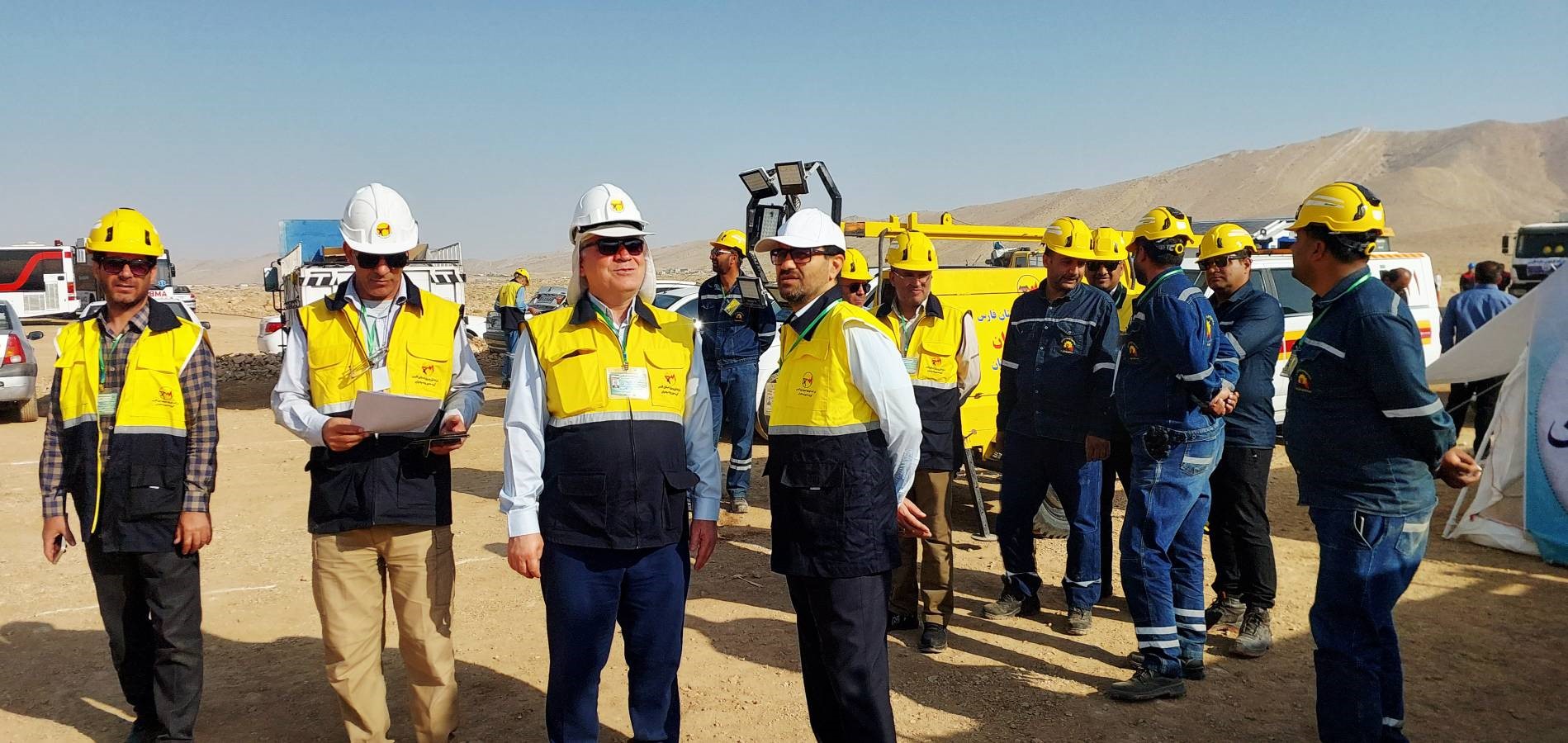 حضور نیروهای تلاشگر شرکت توزیع نیروی برق استان فارس در مانور «صلابت زاگرس»