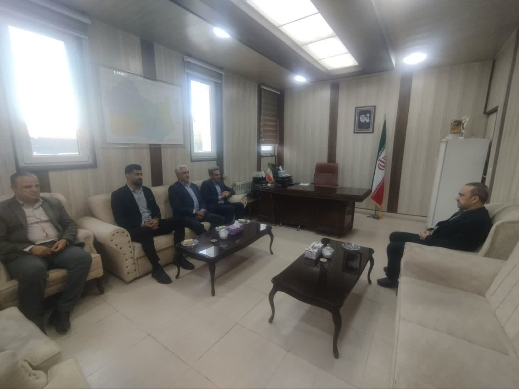 دیدار مدیرعامل شرکت آب و فاضلاب خوی با معاون برنامه‌ریزی و توسعه فرماندار و بخشدار مرکزی