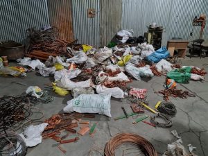 دستگیری ۲۷سارق کابل وسیم مسی در استان مرکزی