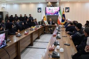قهرمانان واقعی شهدا و جانبازان هستند