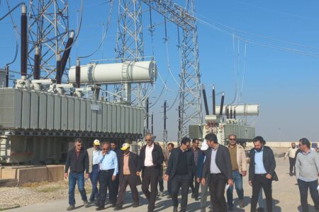 توسعه شبکه برق انتقال و فوق توزیع شرق اهواز