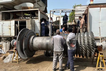ساخت و بازسازی پره‌های متحرک و ثابت کمپرسور در نیروگاه بندرعباس
