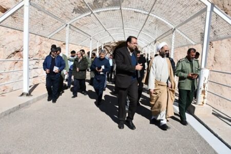 بازدید سد مخزنی رزه شهرستان درمیان میزبان اردوی راهیان پیشرفت