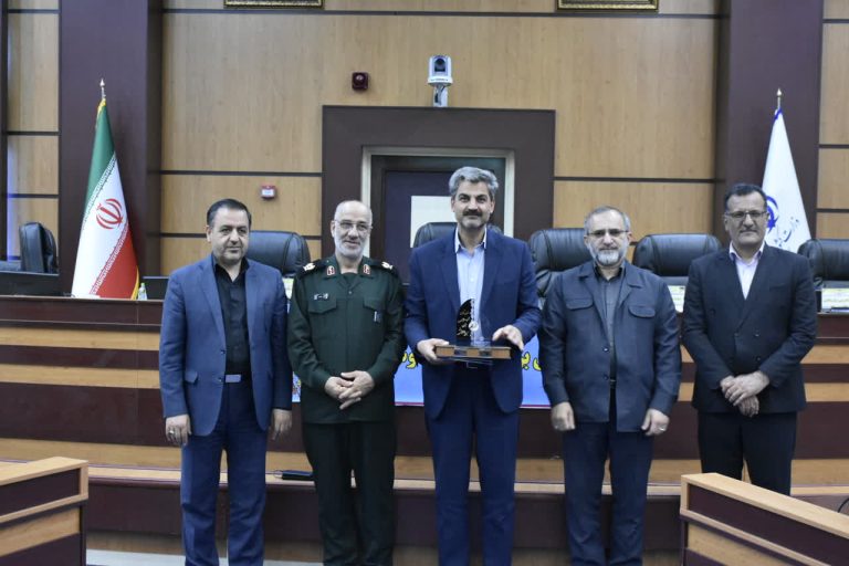 کسب رتبه برتر توزیع برق استان مرکزی در جشنواره شهید رجایی