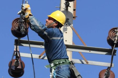 صرفه‌جویی ۱۳ میلیون کیلووات ساعت برق استان مرکزی
