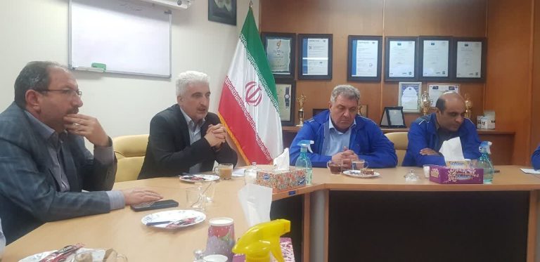 جلسه توجیهی با دو مشترك دیگر (صنایع سنگین) برگزار شد