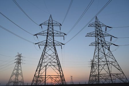 ۷۸۴ دکل فوق توزیع در راستای پایداری شبکه برق منطقه‌ای خوزستان‎‎ ترمیم شدند