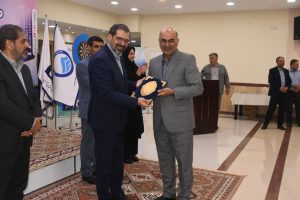 تجلیل-معاون-برنامه-ریزی-و-امور-اقتصادی