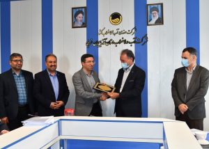 تجلیل رئیس سازمان مدیریت و برنامه ریزی از همکاران معاونت برنامه ریزی شرکت آب و فاضلاب آذربایجان غربی