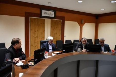 با حضور معاون آب و آبفای وزارت نیرو، وضعیت تأمین آب کلانشهر مشهد بررسی شد