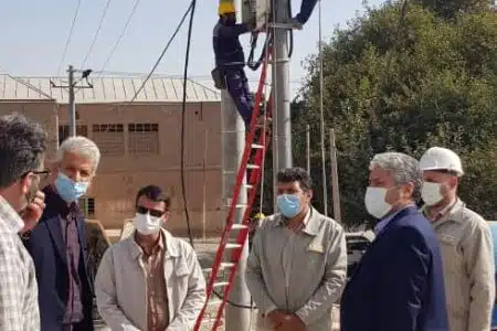 طرح بهارستان با هدف توسعه، نگهداری و بهسازی شبکه برق ۵۲ روستا و ۱۵۰ خانوار عشایری توسط توزیع برق مشهد اجرا شد