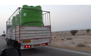  کمک ستاد توسعه و بازسازی عتبات عالیات کشور برای تامین مخازن ذخیره آب زلزله زدگان