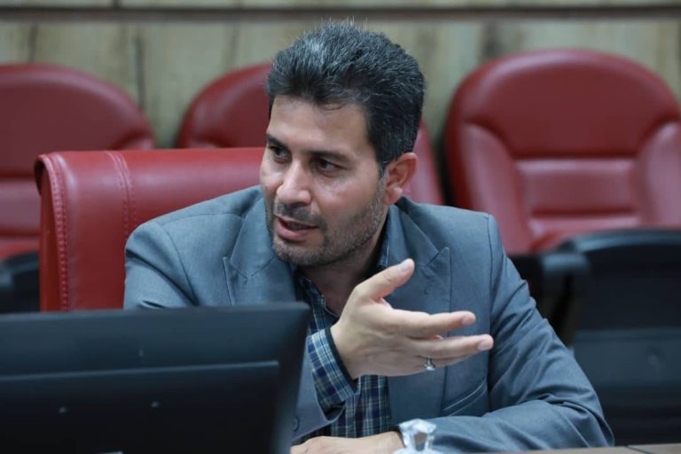 اصلاح-سیستم-روشنایی-معابر-ایلام-با-نصب