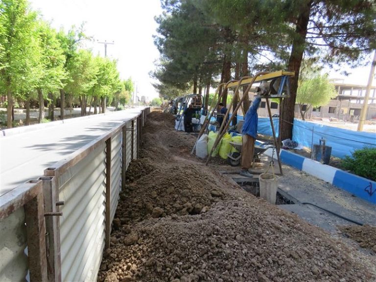 پیشرفت ۹۰ درصدی اجرای شبکه فاضلاب خیابان مدرس شاهین شهر