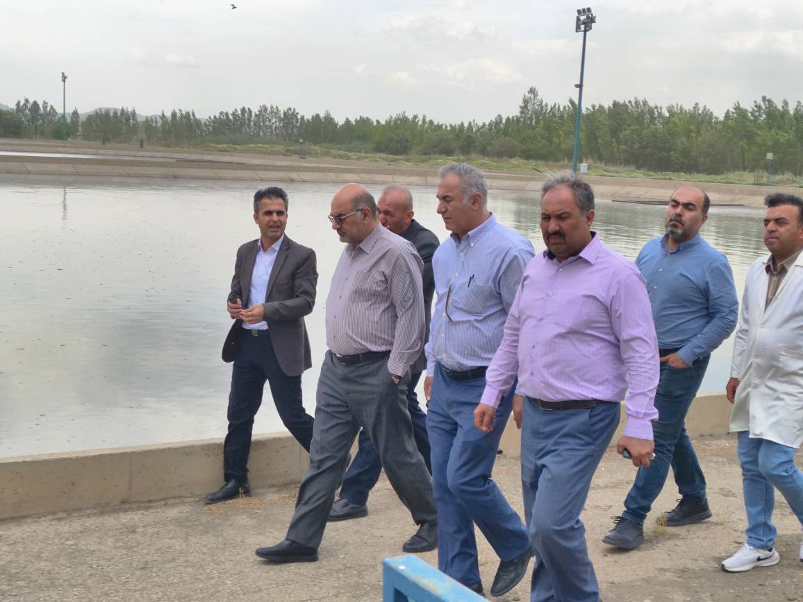 بررسی-روند-عملیات-اجرایی-آبرسانی-به-2-رو