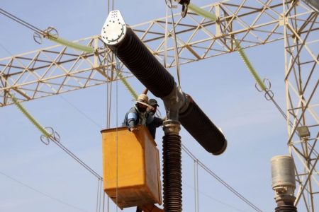 آغاز تعمیرات پست‌ها و خطوط فشار قوی نیروگاه‌های برق‌آبی خوزستان