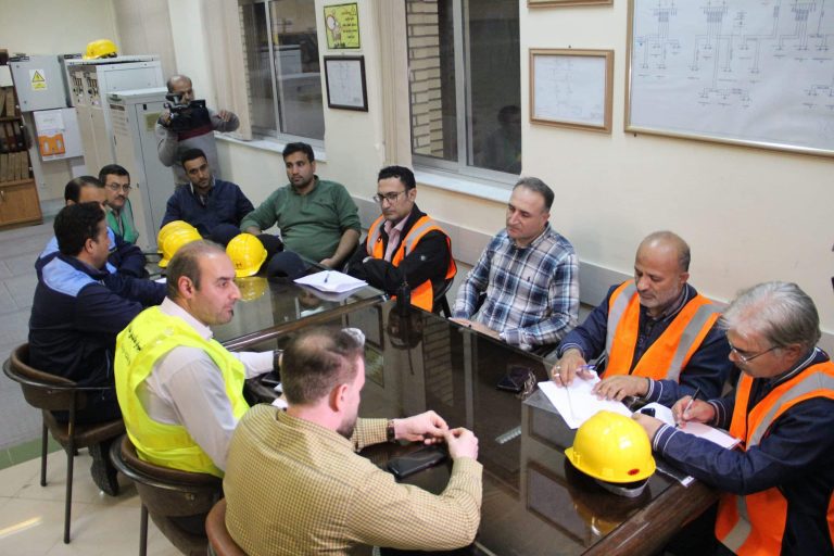 اجرای مانور پدافند غیر عامل  و مدیریت بحران در پست 400 کیلوولت میامی