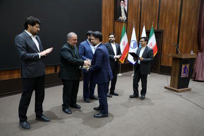 معاون وزیر نیرو از روابط عمومی سازمان آب و برق خوزستان قدردانی کرد