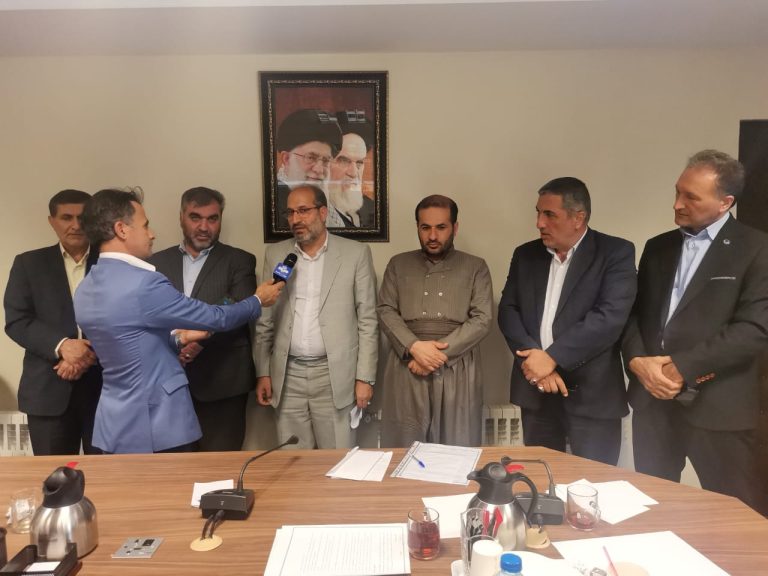 27 مصوبه حاصل سفرمدیرعامل شرکت مهندسی آب وفاضلاب کشوربه شهرستان های سردشت و پیرانشهر