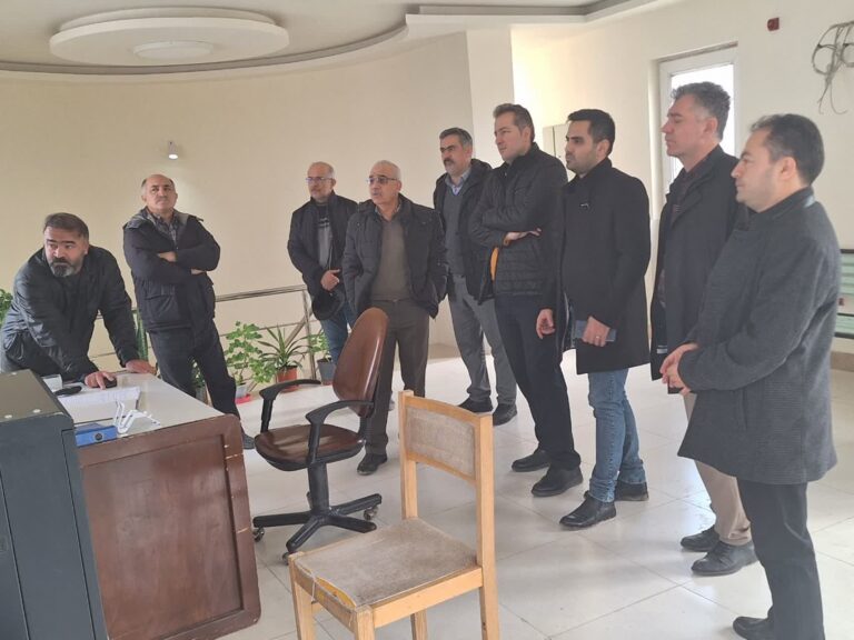 بازدید کارشناس دفتر فنی از تصفیه خانه فاضلاب ارومیه
