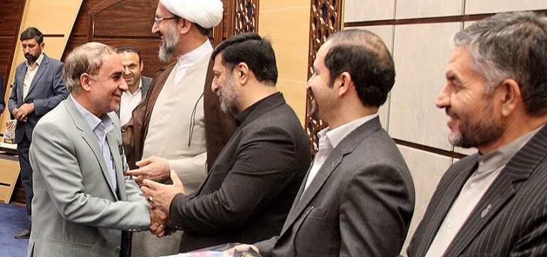 مدیرعامل آبفای قم به عنوان مدیر اجرایی برتر در حوزه پژوهش معرفی شد