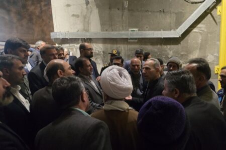 عضو خبرگان رهبری از سامانه دوم آبرسانی به استان اصفهان بازدید کرد