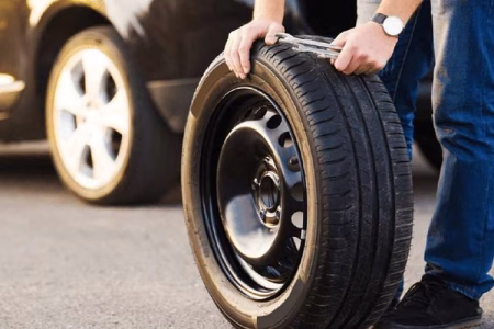 آیا بیمه بدنه خسارت لاستیک را پرداخت می‌کند؟