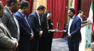 از خیرین آبرسان شهرستان بهار تقدیر شد