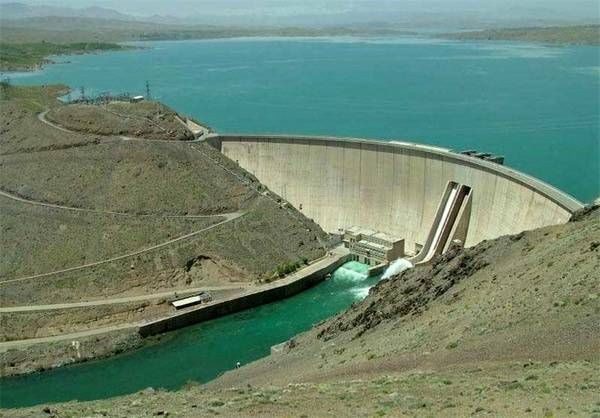 خروجی سد زاینده‌رود افزایش یافت