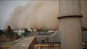 بازگشت سریع واحدهای بخار نیروگاه ایرانشهر پس از طوفان شن