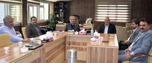 جلسه هماهنگی برای تحویل پروژه آب شرب پاوه به شرکت آب و فاضلاب برگزار گردید