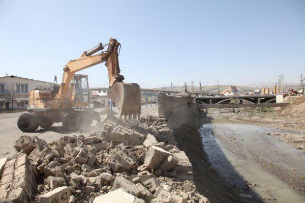 آزادسازی ۷۴,۴۳ هکتار از حریم و بستر رودخانه های استان