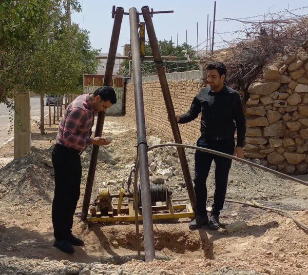 حفر یک حلقه چاه آب در روستای توتک