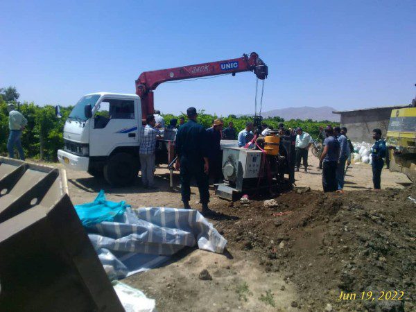 انسداد-20-حلقه-چاه-غیرمجاز-در-شهرستان-تاکستان