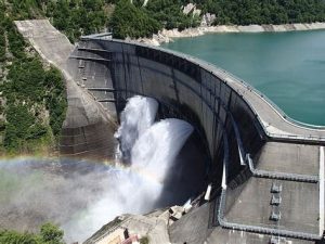 افزایش ۳۱ درصدی خروجی آب از سدهای کشور در مهرماه
