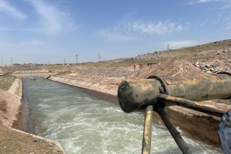 آب سد طالقان در کانال آبیاری دشت قزوین رها میشود