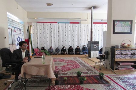 کارگاه آموزشی گسترش سواد آبی و طرح داناب در شهرستان نهبندان برگزار شد